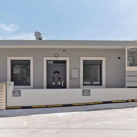 Peggy's House By 8essentially Semesterbostad Chania (Crete)